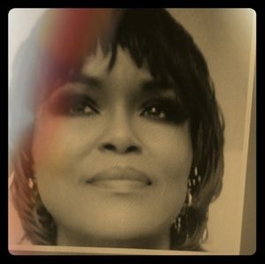 Meet your Posher, Janet